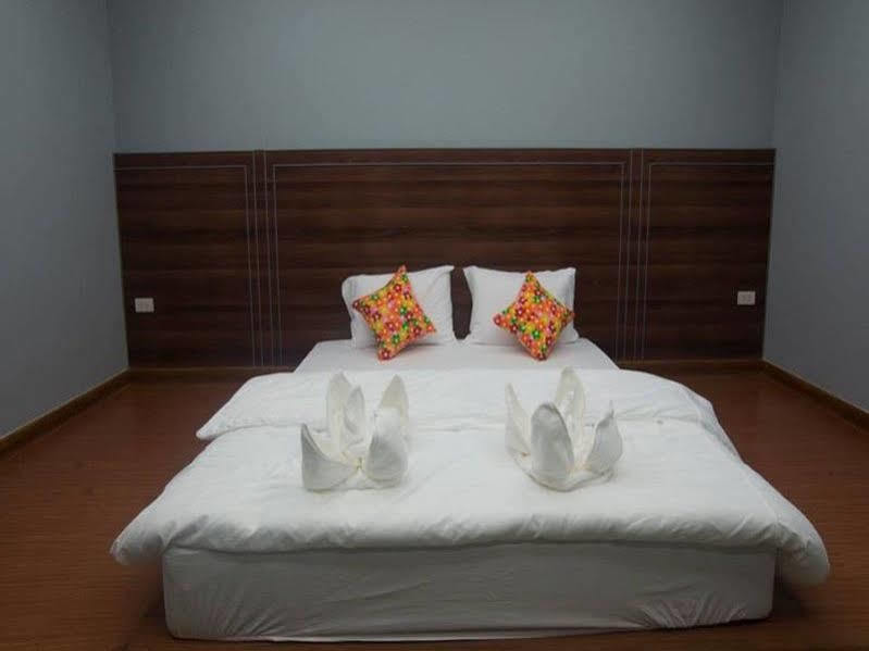 Kanvela Resort Kanchanaburi Buitenkant foto